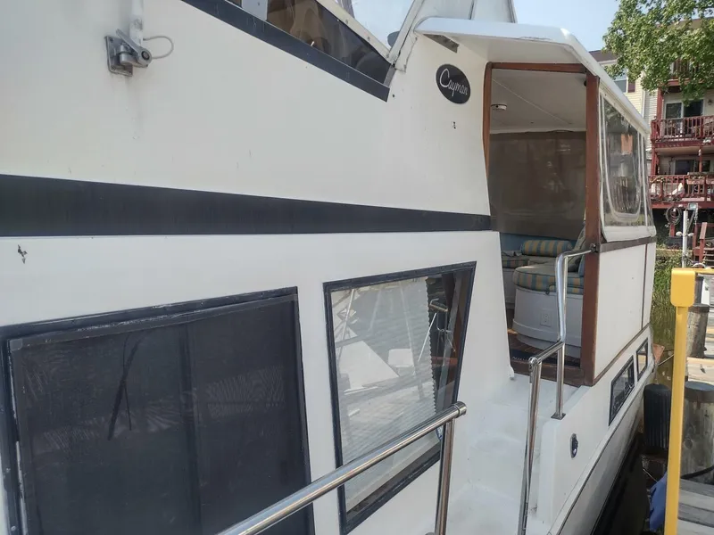 Slide: The Image of Paddy Wagon  port - 4561119