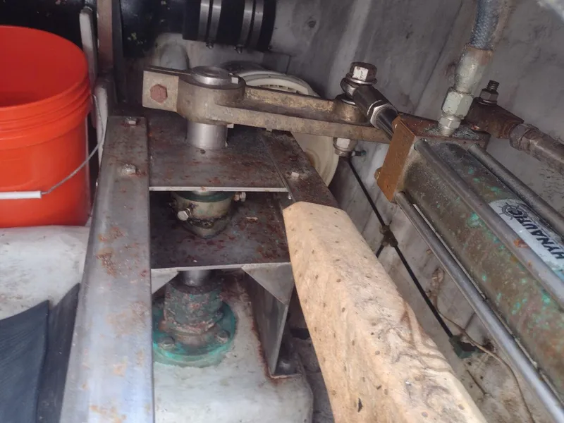 Slide: The Image of Paddy Wagon  cockpit bilge - 4564872