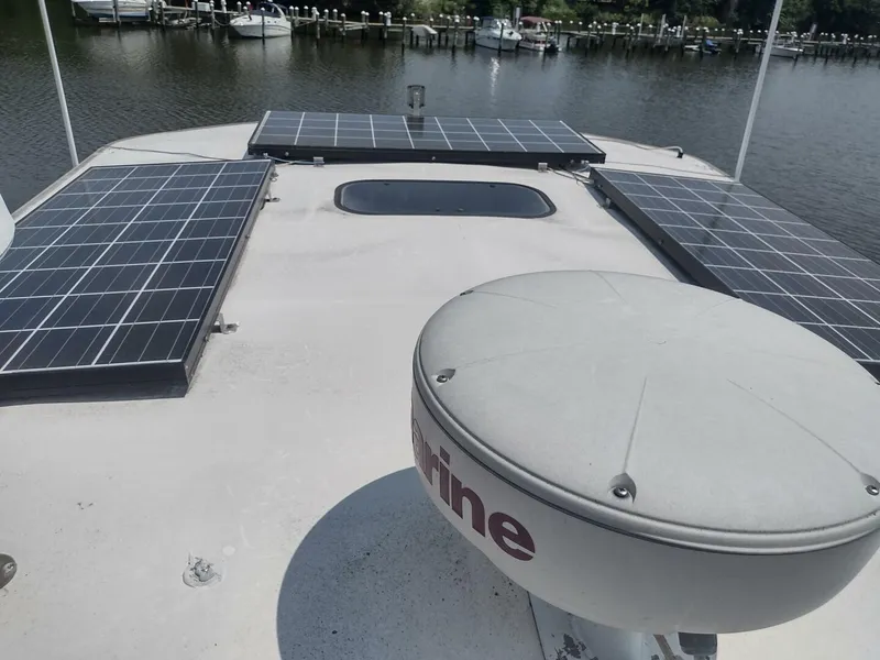 Slide: The Image of Paddy Wagon  solar panels  - 4564887