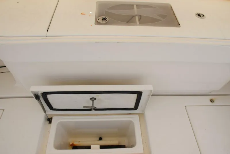 Slide: The Image of Insulated Removable Bait Cooler   - 4549401