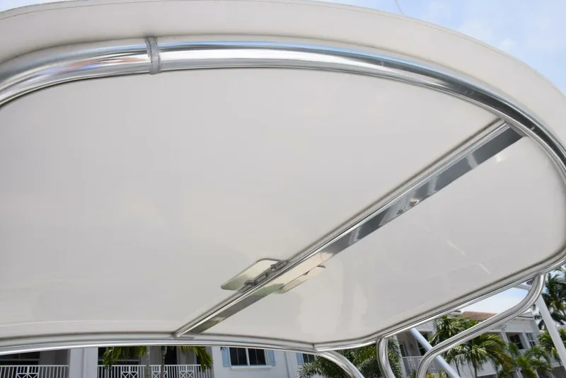 Slide: The Image of Hardtop Over Tower   - 4549413