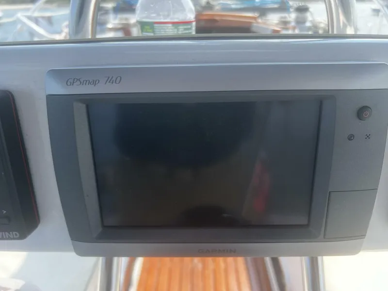 Slide: The Image of Garmin GPS - 4552978