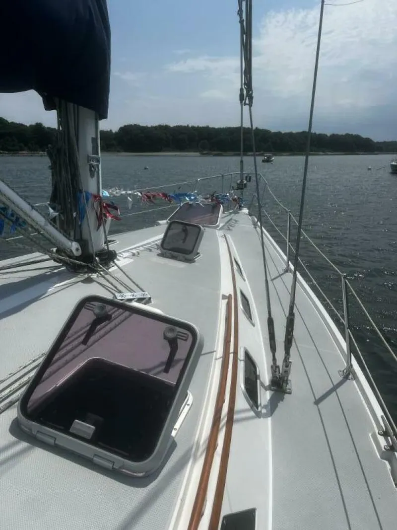 Slide: The Image of Starboard Side Foredeck - 4553014