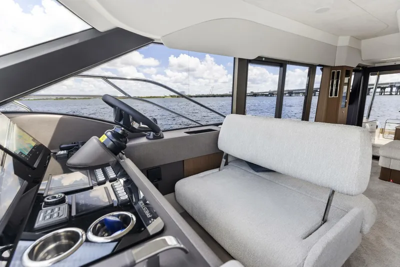 Slide: The Image of 2026 Prestige F5.7 Flybridge - Helm Seating - 5618553