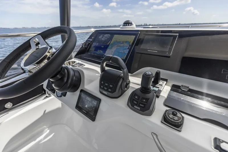 Slide: The Image of 2026 Prestige F5.7 Flybridge - Flybridge Helm - 5618309