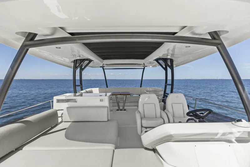 Slide: The Image of 2026 Prestige F5.7 Flybridge - Flybridge - 5618364