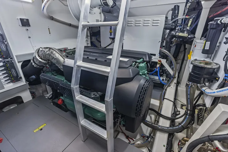 Slide: The Image of 2026 Prestige F5.7 Flybridge - Engine Room - 5618280