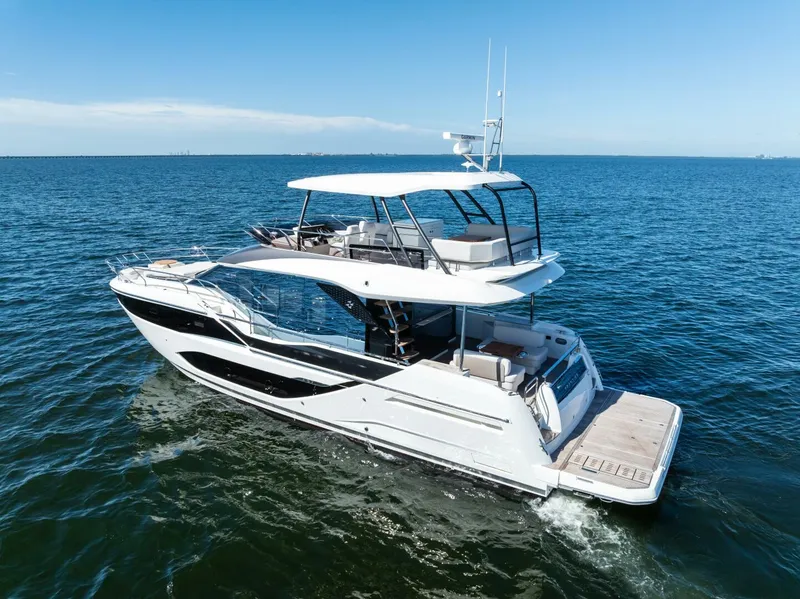 Slide: The Image of 2026 Prestige F5.7 Flybridge - Stern 3/4 Port - 5618246