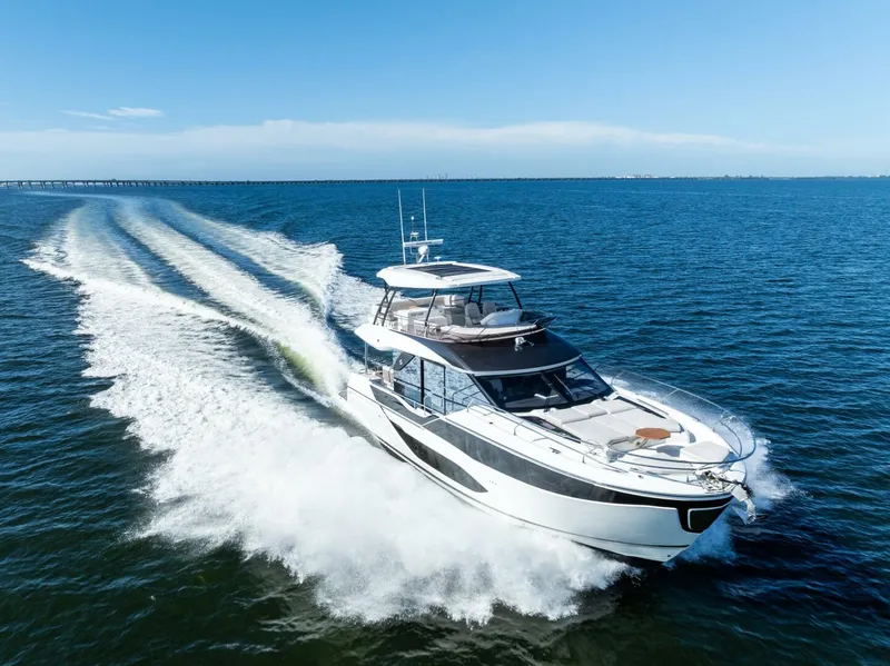 Slide: The Image of 2026 Prestige F5.7 Flybridge - Bow 3/4 Starboard - 5618215