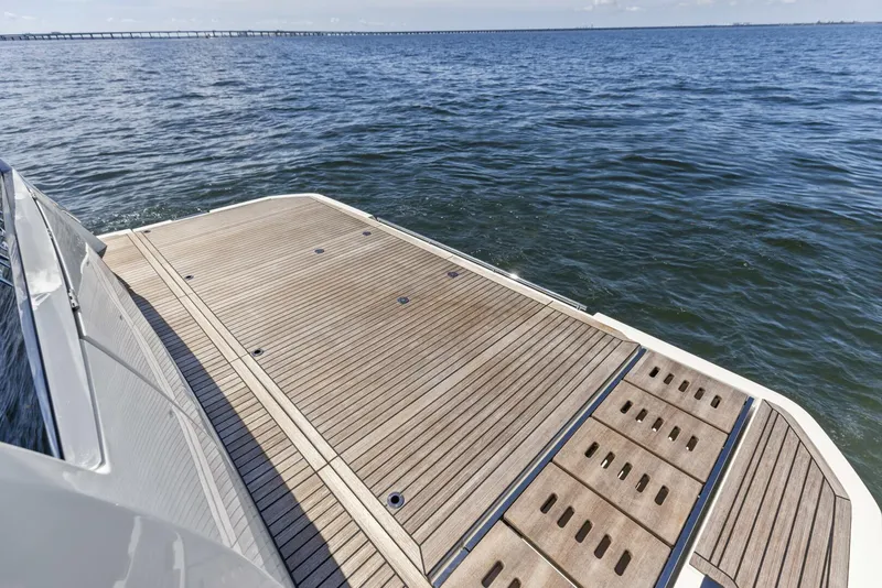 Slide: The Image of 2026 Prestige F5.7 Flybridge - Hydraulic Swim Platform - 5618424