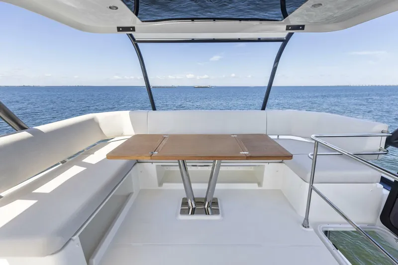 Slide: The Image of 2026 Prestige F5.7 Flybridge - Flybridge Dinette - 5618377