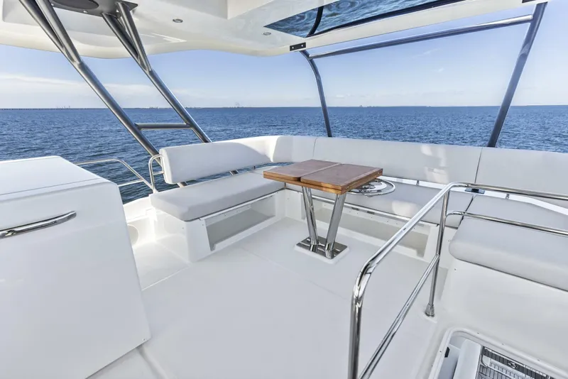 Slide: The Image of 2026 Prestige F5.7 Flybridge - Flybridge Dinette - 5618295