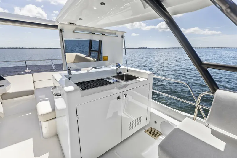 Slide: The Image of 2026 Prestige F5.7 Flybridge - Flybridge Wet Bar - 5618368