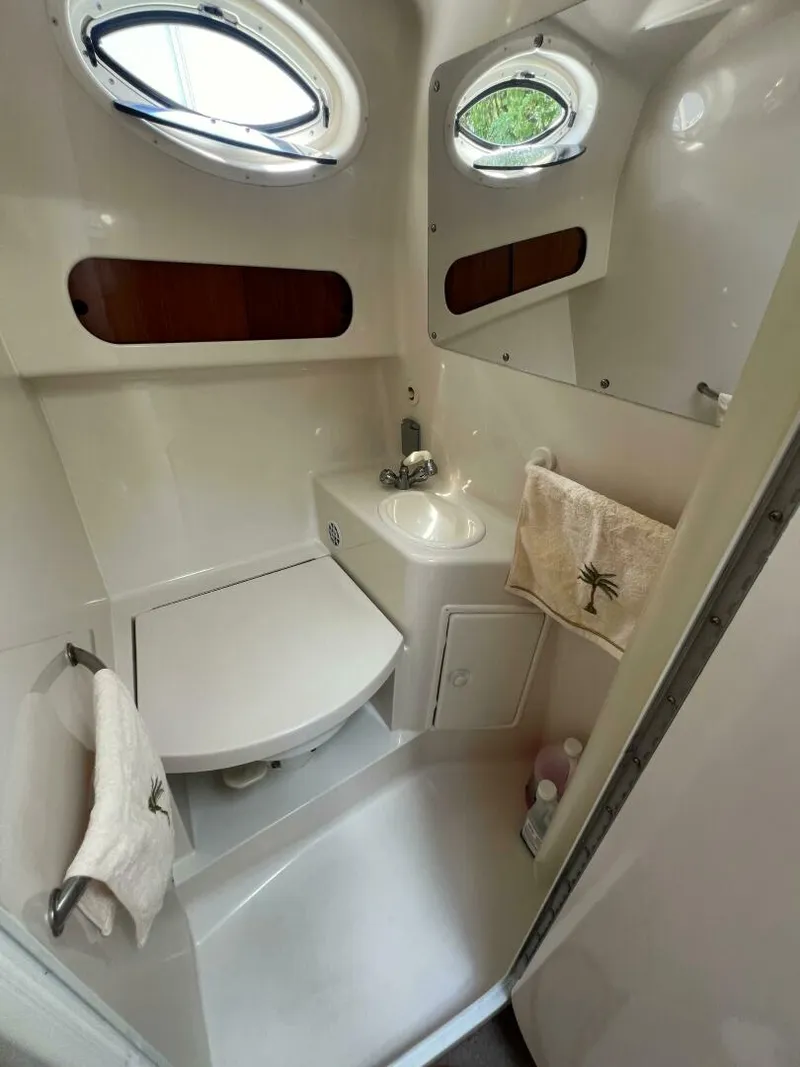 Slide: The Image of Monterey 302 Cruiser 2000 - 4553988