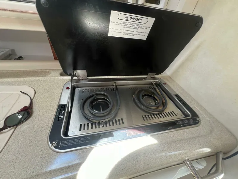 Slide: The Image of Monterey 302 Cruiser 2000 - 4553993