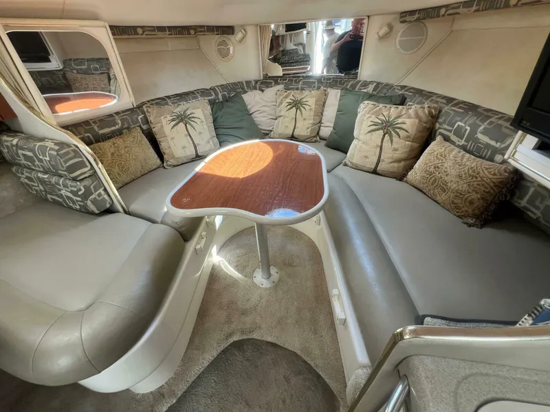 Slide: The Image of Monterey 302 Cruiser 2000 - 4553998