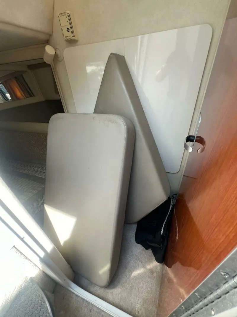 Slide: The Image of Monterey 302 Cruiser 2000 - 4554002