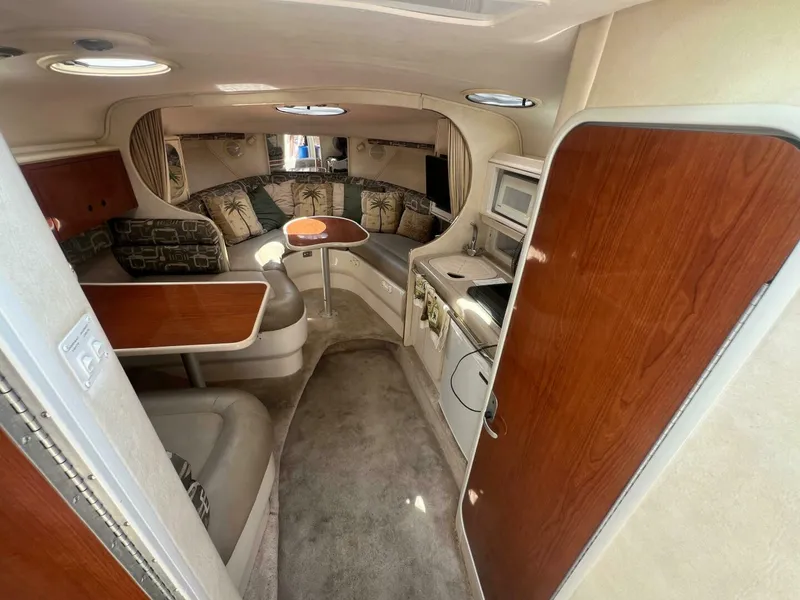 Slide: The Image of Monterey 302 Cruiser 2000 - 4554005