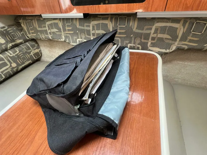 Slide: The Image of Monterey 302 Cruiser 2000 - 4554014