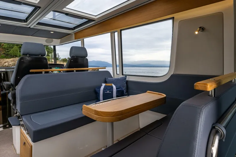 Slide: The Image of Nimbus C11 2024 - 5775489