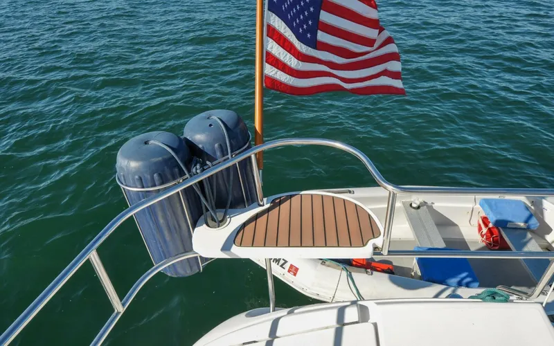 Slide: The Image of Hunter 45CC   Coralee   Offered For Sale600 - 4556501