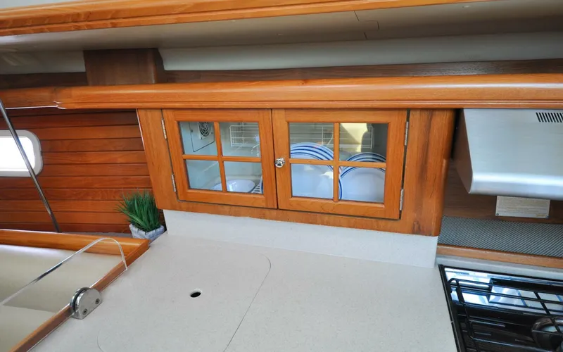 Slide: The Image of Hunter 45CC   Coralee   Offered For Sale678 - 4565667