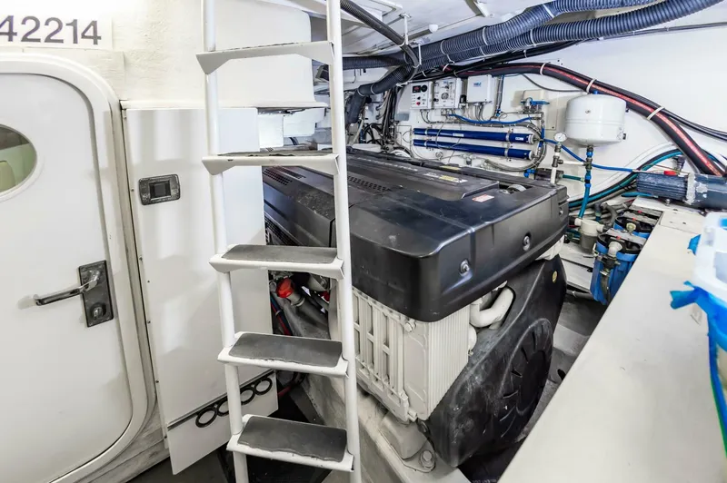 Slide: The Image of Marquis 63 Sport Yacht 2013 - 5222298