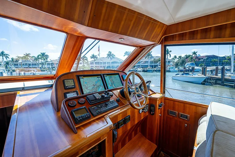 Slide: The Image of Hunt Yachts 52 2011 - 4560305