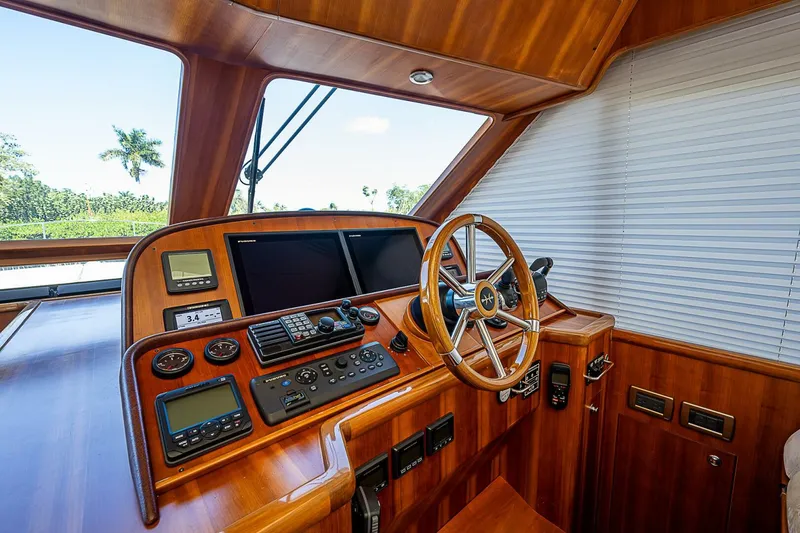 Slide: The Image of Hunt Yachts 52 2011 - 4560315