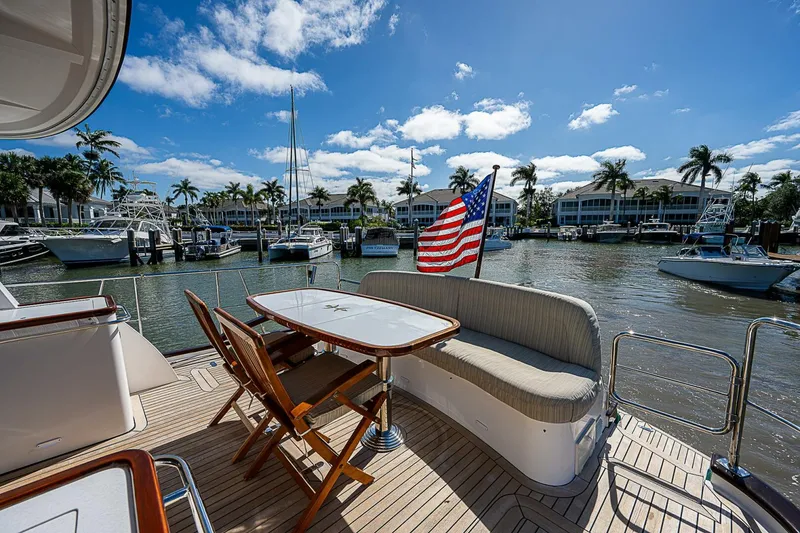 Slide: The Image of Hunt Yachts 52 2011 - 4560253