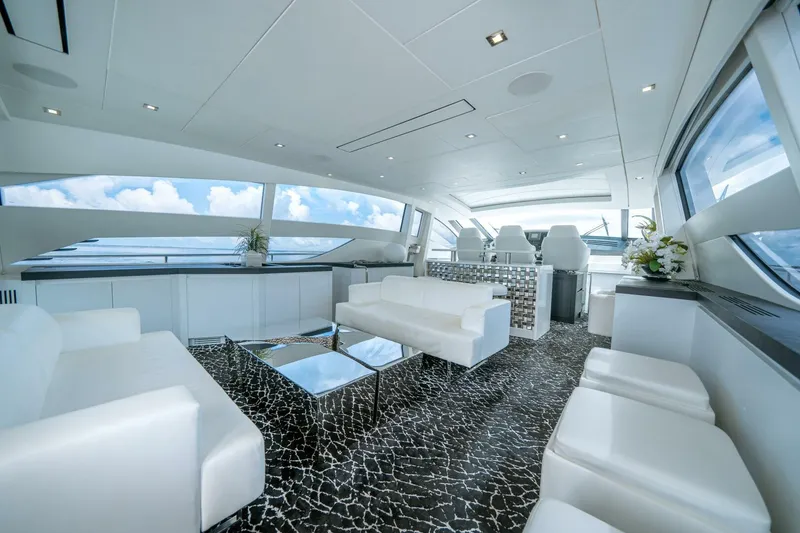 Slide: The Image of Pershing 80 2010 - 4561986