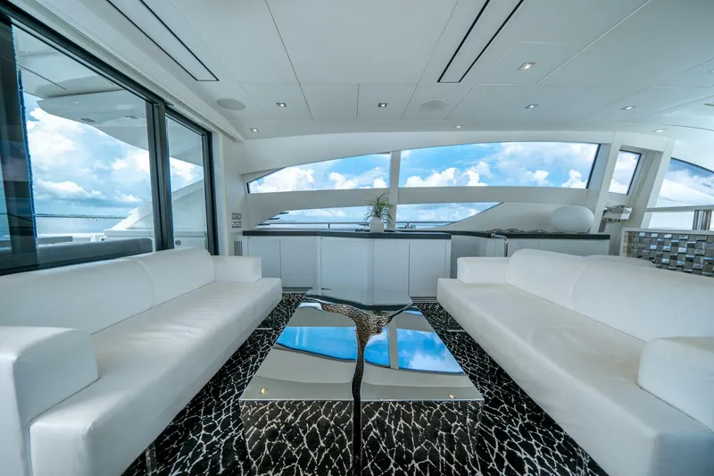 Slide: The Image of Pershing 80 2010 - 4561992