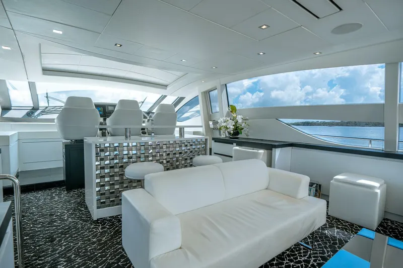 Slide: The Image of Pershing 80 2010 - 4561994