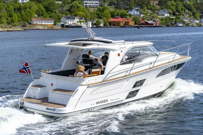 Slide: The Image of Marex 310 Sun Cruiser 2026 - 4562188