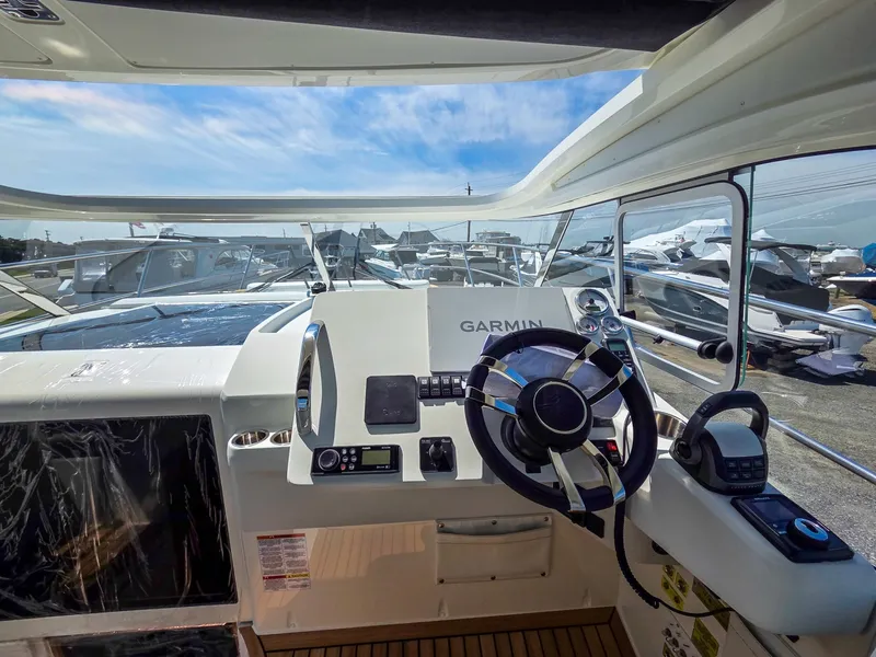 Slide: The Image of Marex 310 Sun Cruiser 2026 - 6062047