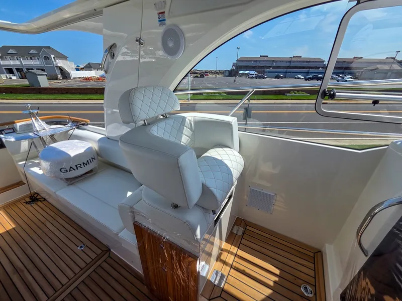 Slide: The Image of Marex 310 Sun Cruiser 2026 - 6062051