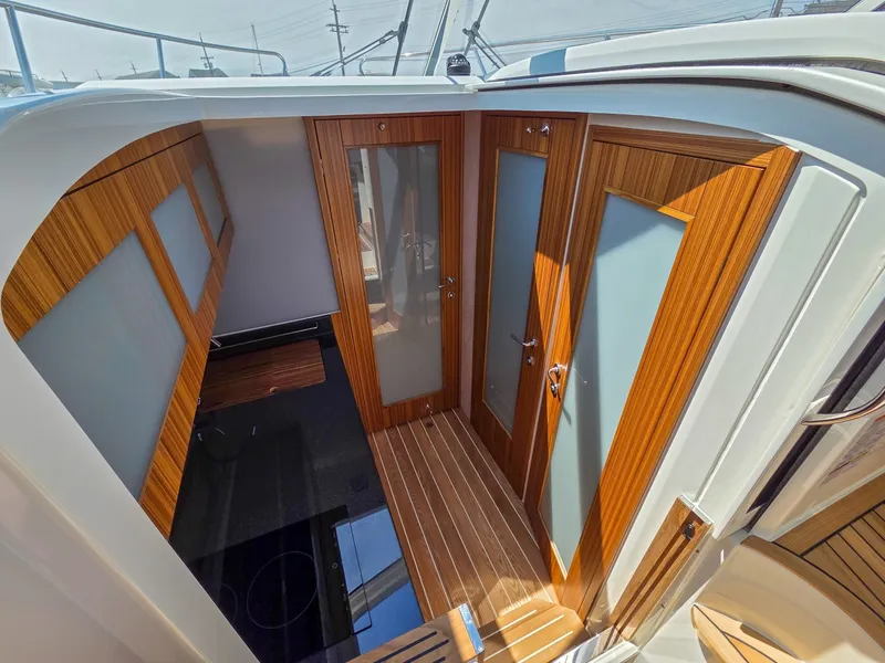 Slide: The Image of Marex 310 Sun Cruiser 2026 - 6062060