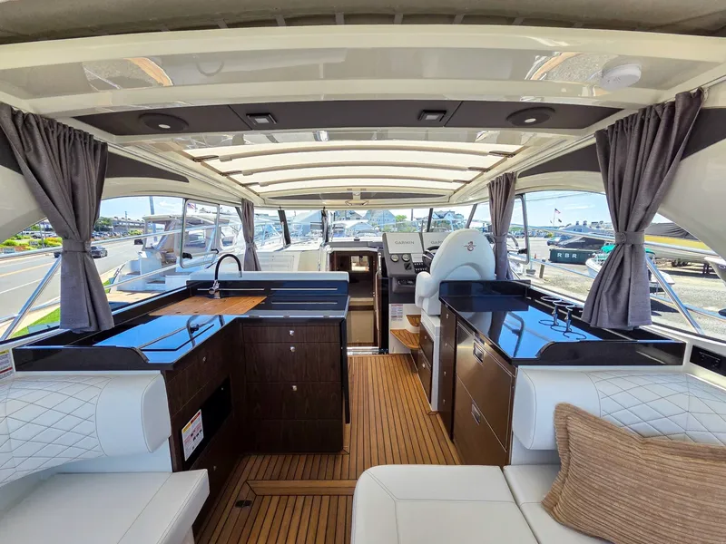 Slide: The Image of Marex 360 Cabriolet Cruiser 2026 - 7146131