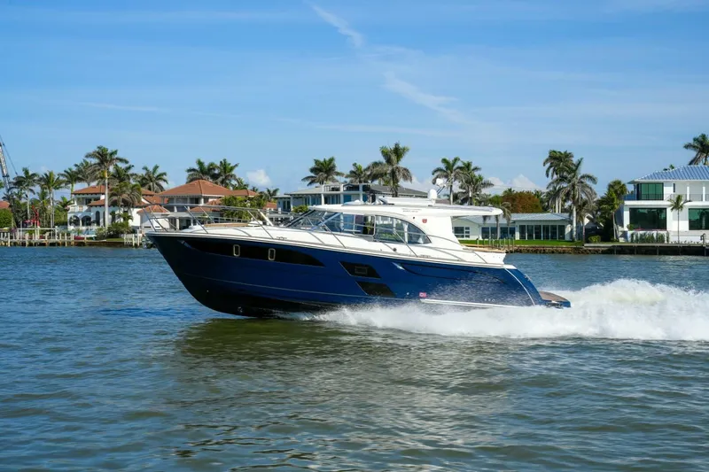 Slide: The Image of Marex 360 Cabriolet Cruiser 2026 - 5059008