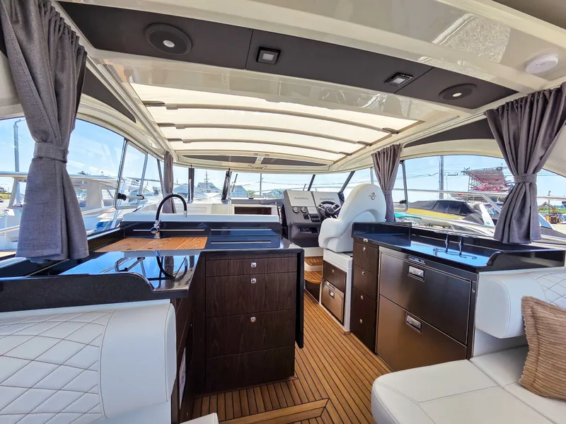 Slide: The Image of Marex 360 Cabriolet Cruiser 2026 - 7146130