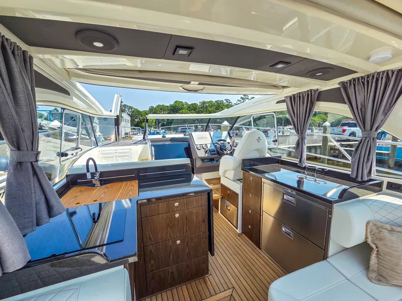 Slide: The Image of Marex 360 Cabriolet Cruiser 2026 - 7409272