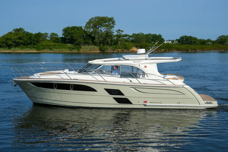 The Image of Marex 360 Cabriolet Cruiser 2026 - 7510973