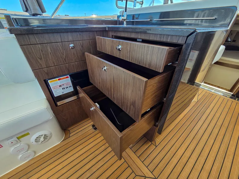 Slide: The Image of Marex 360 Cabriolet Cruiser 2026 - 7146137
