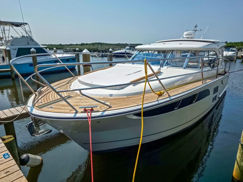 Slide: The Image of Marex 360 Cabriolet Cruiser 2026 - 7409270