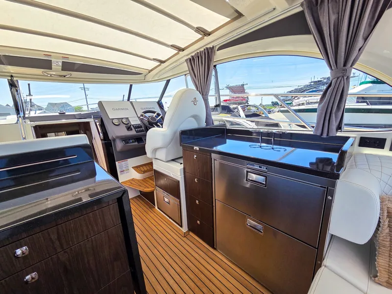 Slide: The Image of Marex 360 Cabriolet Cruiser 2026 - 7146132
