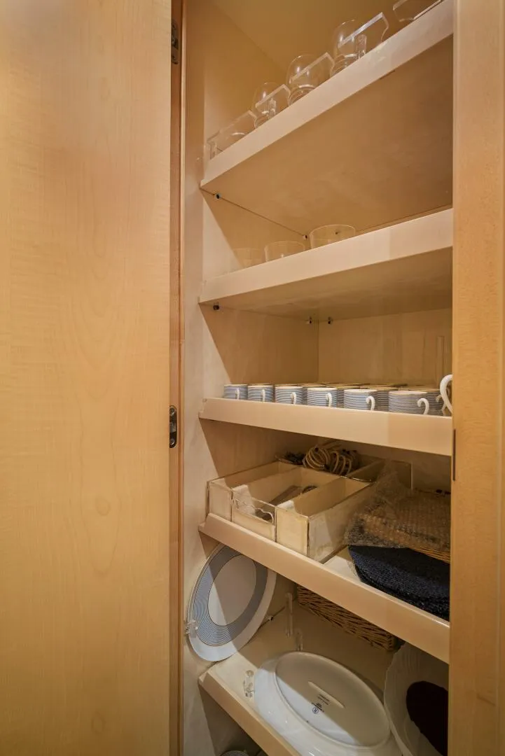 Slide: The Image of Mangusta 72 2001 - 4564639