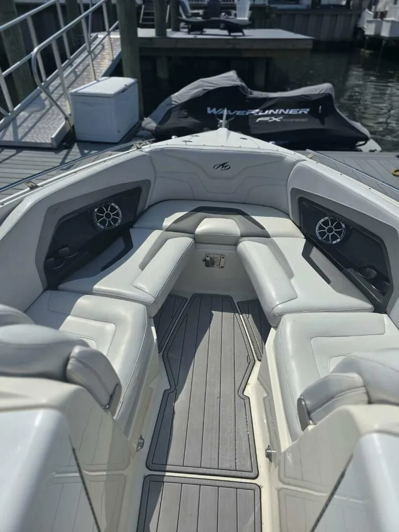 Slide: The Image of Monterey 328 2011 - 5079389