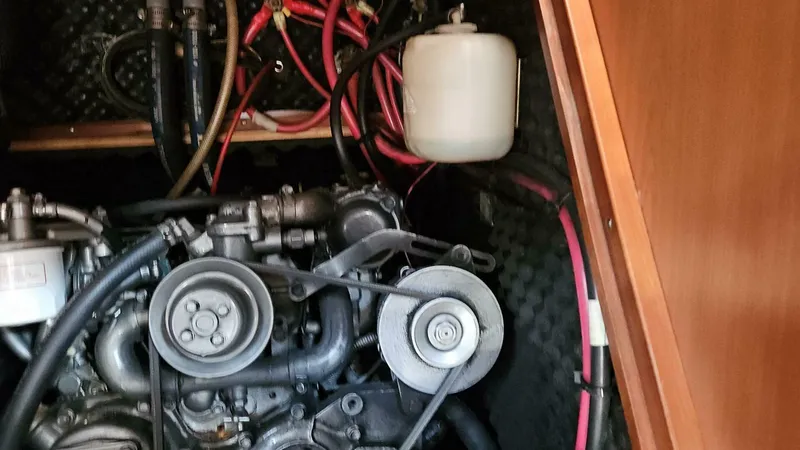 Slide: The Image of Beneteau Limited Edition 411 2002 - 4568332