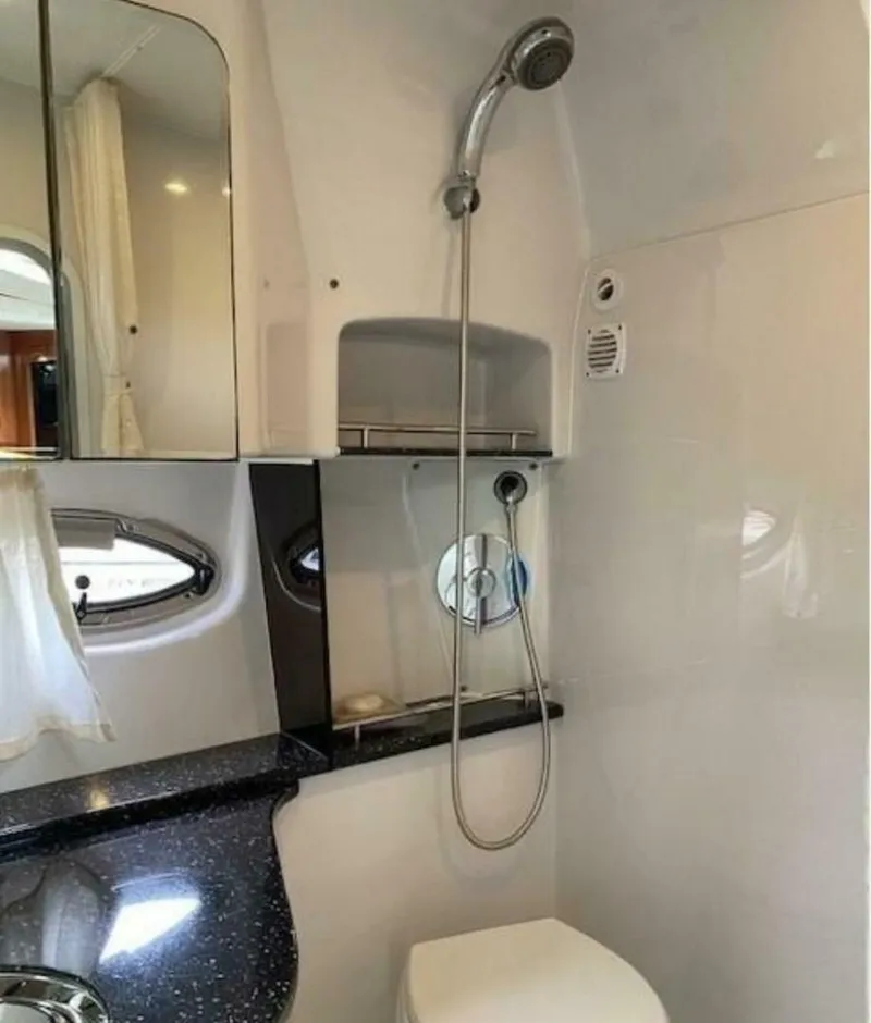 Slide: The Image of Four Winns V338 2008 - 4569471