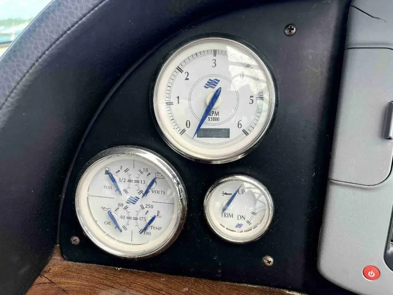 Slide: The Image of Four Winns V338 2008 - 4569475